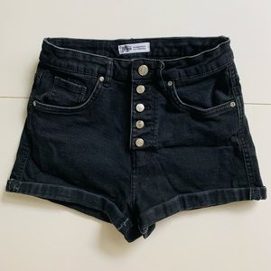 Zara black jean short (size 4)